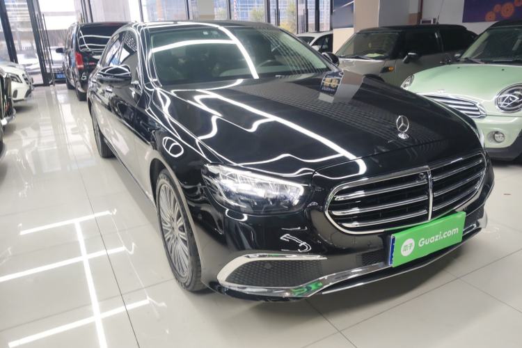 Used Mercedes-Benz E-Class 2022 Revised Version E 300 L Fashion Edition Front Right 45 Deg