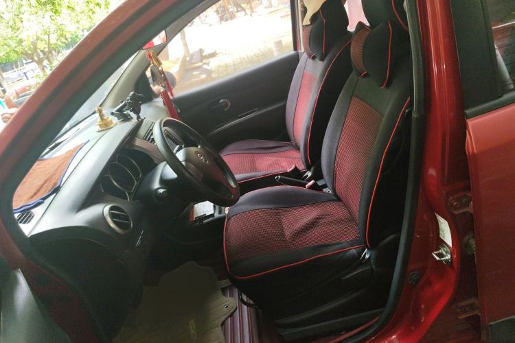 Used Nissan Livina 2010 JINRUI Edition 1.6L Automatic Standard Model Left Front Seat