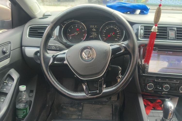 Used Volkswagen Sagitar 2015 1.6L Automatic Comfort Model