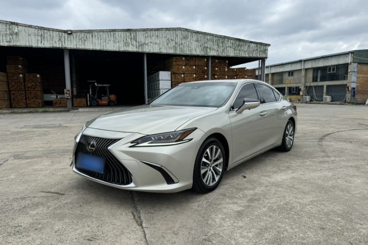 Used Lexus ES 2018 200 Excellence Edition China V Standard