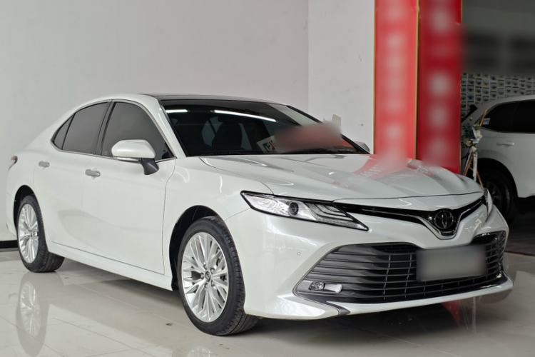 Used Toyota Camry 2019 2.5G Luxury Edition China VI Standard
