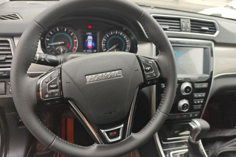 Used Haval H2 2017 Red-Label 1.5T Automatic Two-Wheel Drive Luxury Model