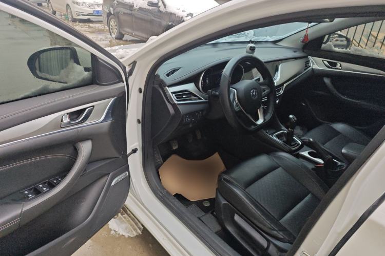 Used Changan Eado 2019 1.6L GDI Manual Value Edition China VI Standard
