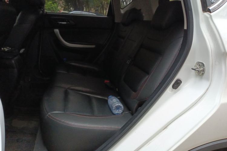 Used CHANGAN CS35 2016 1.6L Automatic Luxury Model China V Standard
