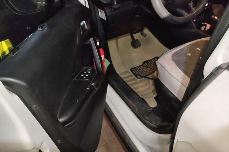 Used Peugeot 2008 2014 1.6L Automatic Fashion Edition