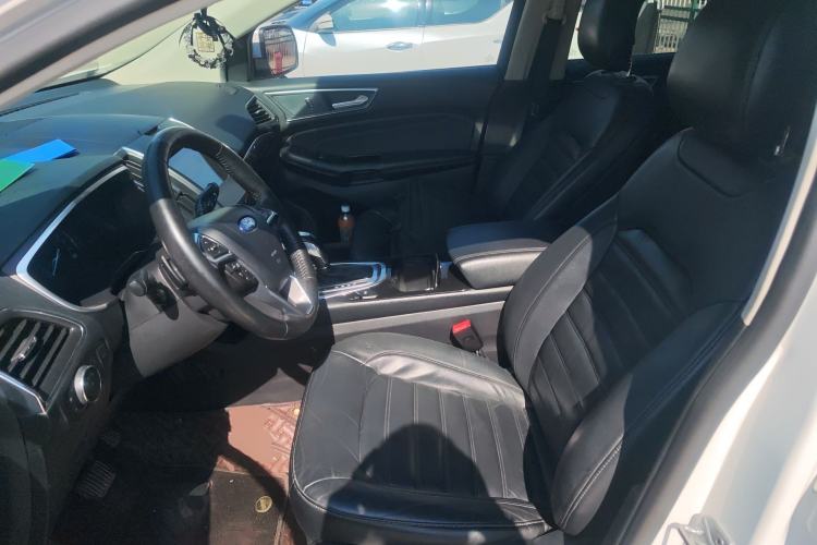 Used Ford Edge 2018 EcoBoost 245 Two-Wheel-Drive Titanium 7-Seater China V Standard
