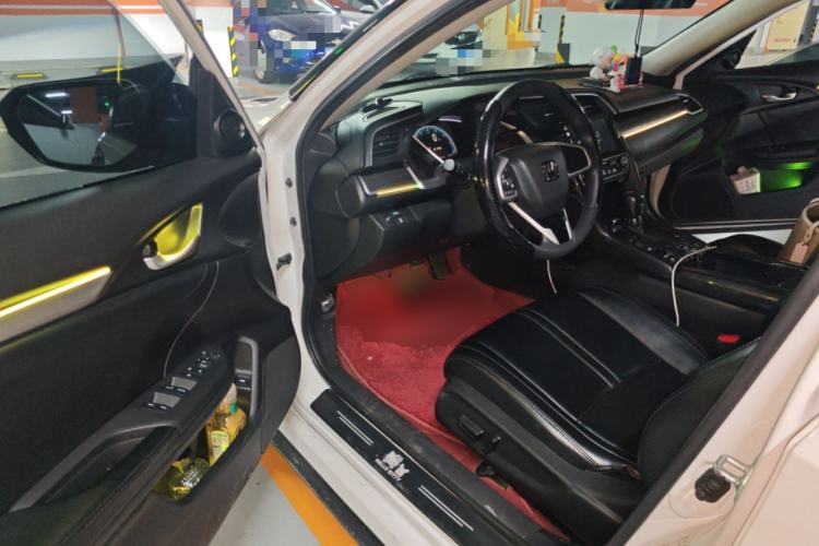 Used Honda Civic 2019 220TURBO CVT Dynamic Edition China VI Driver Seat