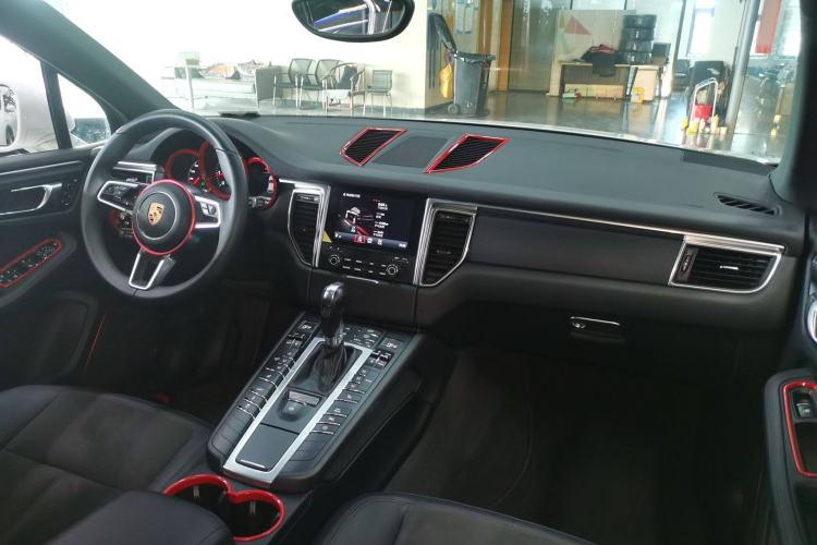 Used Porsche Macan 2017 Macan 2.0T