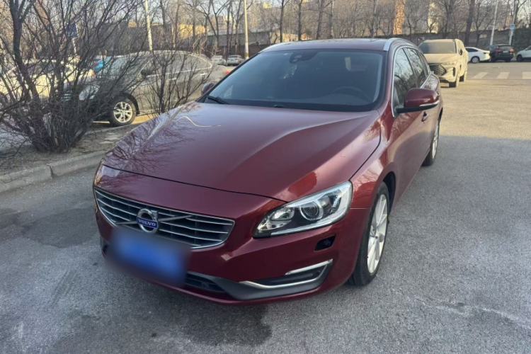 Used Volvo V60 2015 T5 Zhiyi Edition