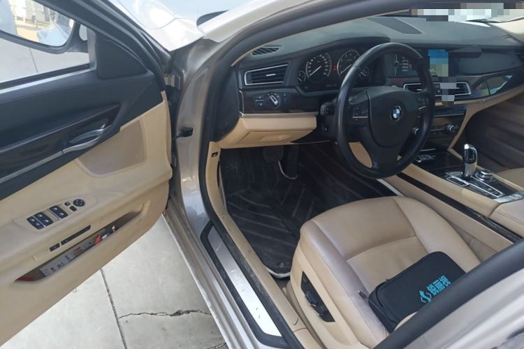Used BMW 7 Series 2009 740Li Leading Model