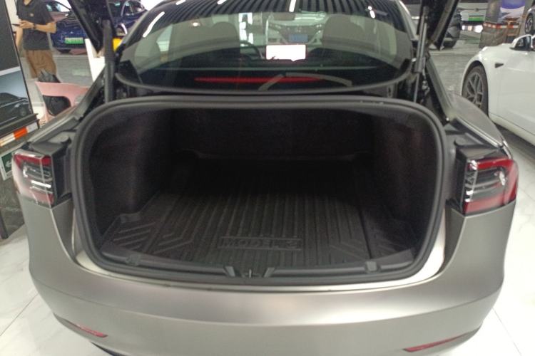 Used Tesla Model 3 2022 Rear-Wheel-Drive Version Trunk