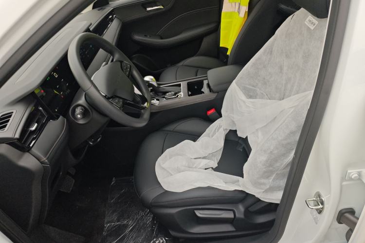 Used Roewe i5 2026 Model 1.5L CVT Luxury Version
