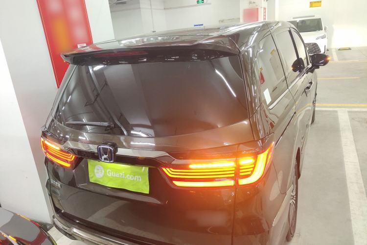 Used Honda Elysion 2022 2.0L eHEV Prestige Edition
