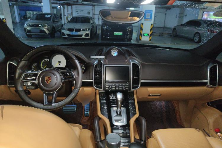 Used Porsche Cayenne E-Hybrid 2015 Cayenne S E-Hybrid 3.0T
