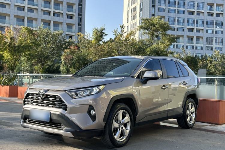 Used Toyota RAV4 2020 2.0L CVT Two-Wheel Drive Fashion Edition