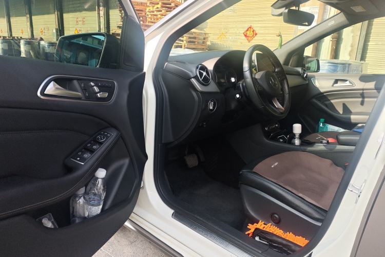 Used Mercedes-Benz B-Class 2015 B 200 Fashion Model