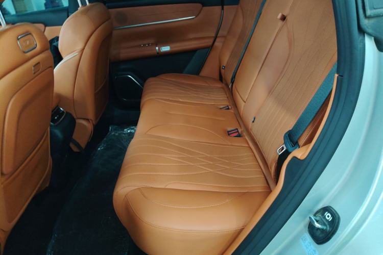 Used CHANGAN NEVO Q07 2025 215 Flagship Edition