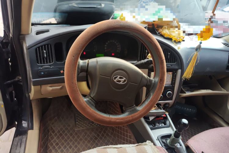 Used Hyundai Elantra 2011 1.6L Manual Comfort Version
