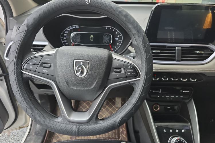 Used Baojun 510 2019 1.5L Automatic Enjoyment Model China V Emission Standard Steering Wheel