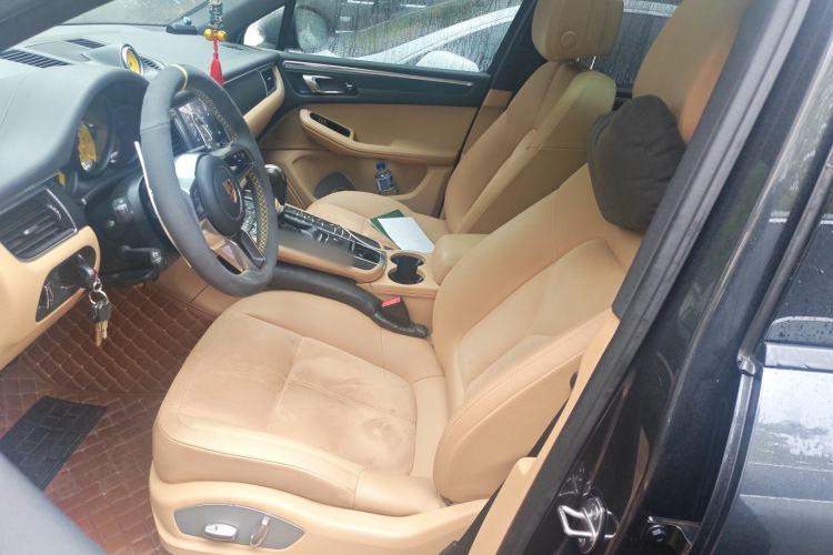 Used Porsche Macan 2016 Macan 2.0T Left Front Seat