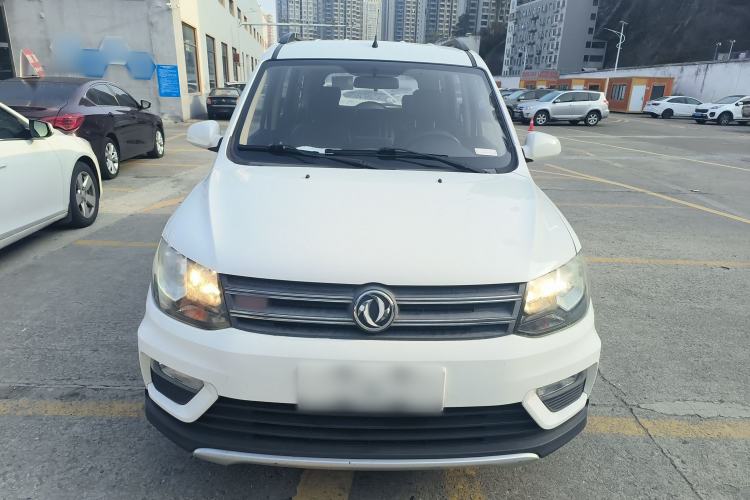 Used Dongfeng Fengon 370 2017 1.5L CVT Fashion Edition 7-Seater