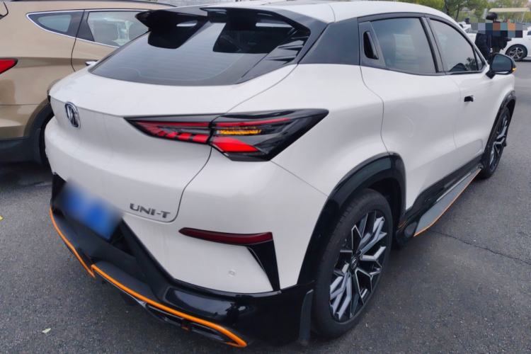 Used Changan UNI-T 2022 1.5T Prestige Version
