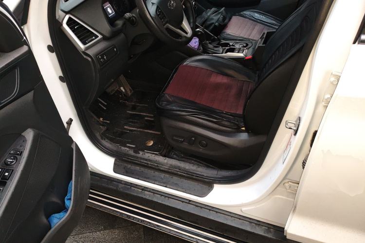 Used Hyundai Tucson 2018 1.6T Dual-Clutch Two-Wheel Drive 15th Anniversary Special Edition Driver Seat