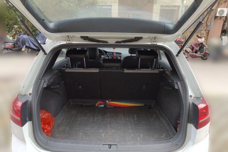 Used Volkswagen Golf 2017 280TSI Automatic R-Line Million-Vehicle Commemorative Edition