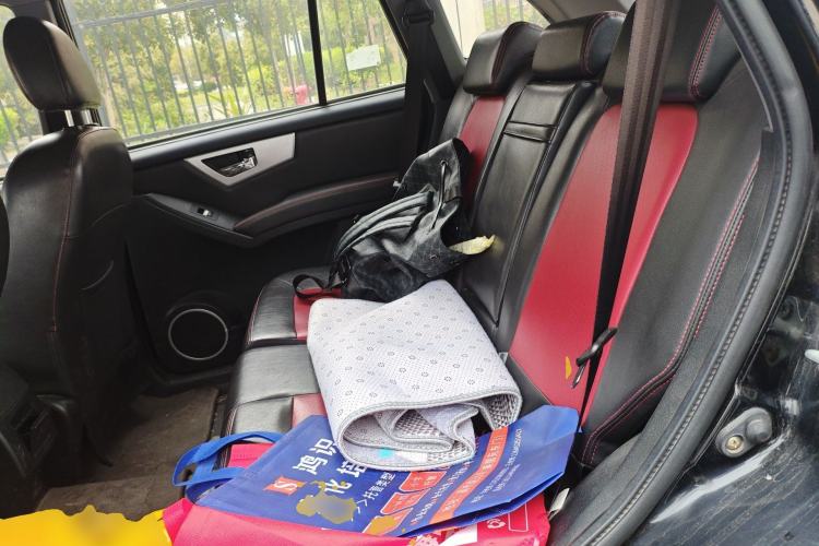 Used Lifan Auto X60 2015 1.8L Manual Comfort Model China V Standard
