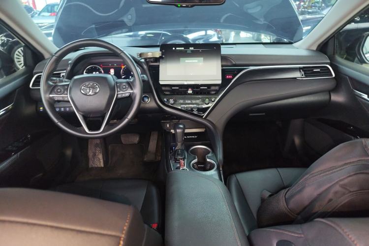 Used Toyota Camry 2021 2.5G Luxury Edition