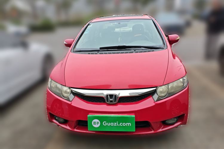 Used Honda Civic 2009 1.8L automatic luxury edition
