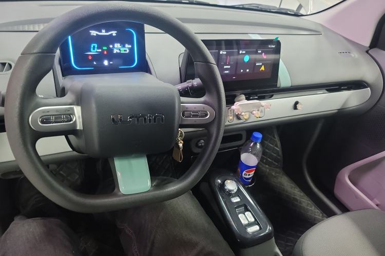 Used CHANGAN NEVO Lumin 2024 205km Launch Edition Center Console