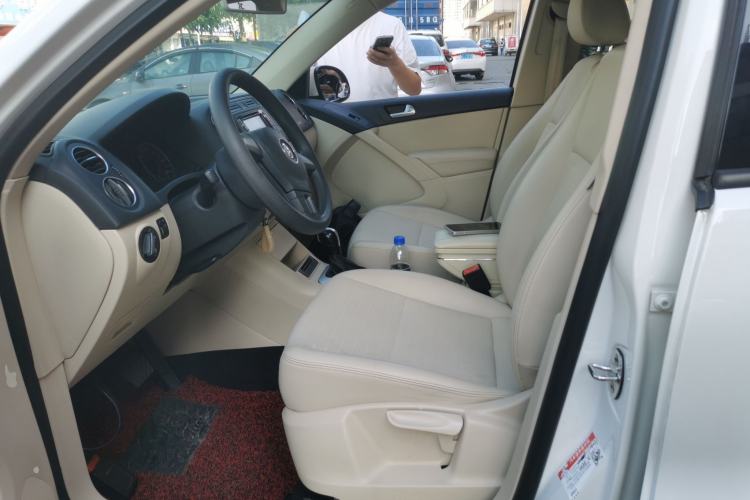 Used Volkswagen Tiguan L 2015 1.8TSI Automatic Two-Wheel Drive Trend Edition
