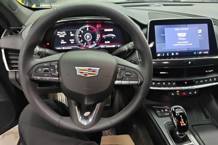 Used Cadillac CT5 2023 28T Prestige Model Steering Wheel