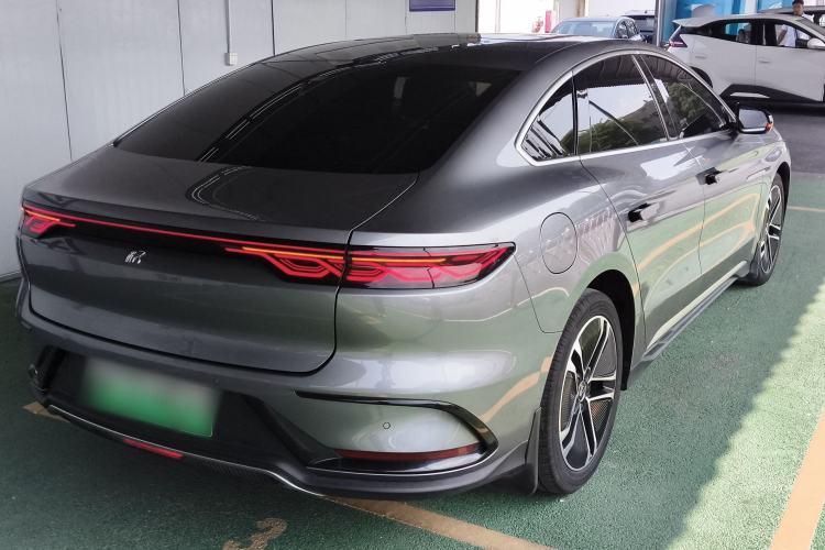 Used BYD Han 2023 EV Champion Edition 605KM Front-Drive Premium Model
