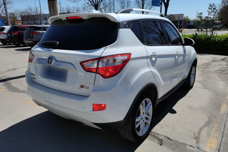 Used CHANGAN CS35 2016 1.6L Manual Luxury Model China V Standard
