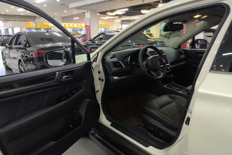 Used Subaru Outback 2018 2.5i Luxury Navigation Edition with EyeSight