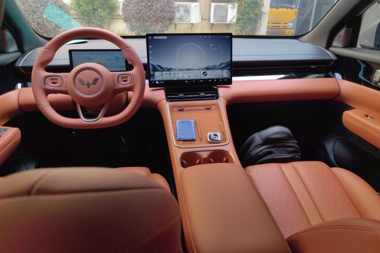 Used Wuling Xingguang S 2025 Model 510 km Flagship Version Center Console