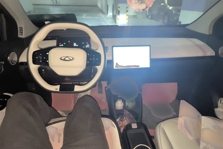 Used Chery Little Ant 2024 Facelifted 321km Beloved Edition Center Console