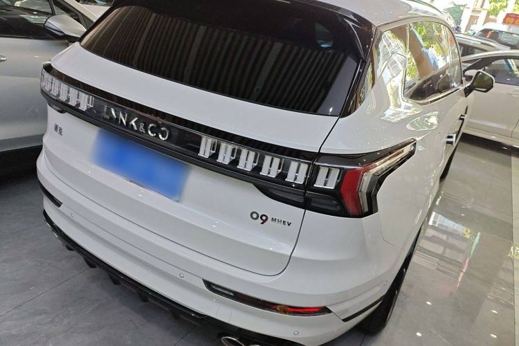 Used Lynk & Co 09 2021 2.0T Halo Six-Seater