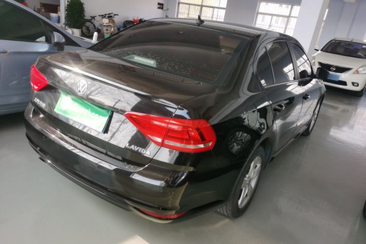 Used Volkswagen Lavida 2017 1.6L Automatic Fashion Edition Rear Right 45 Deg