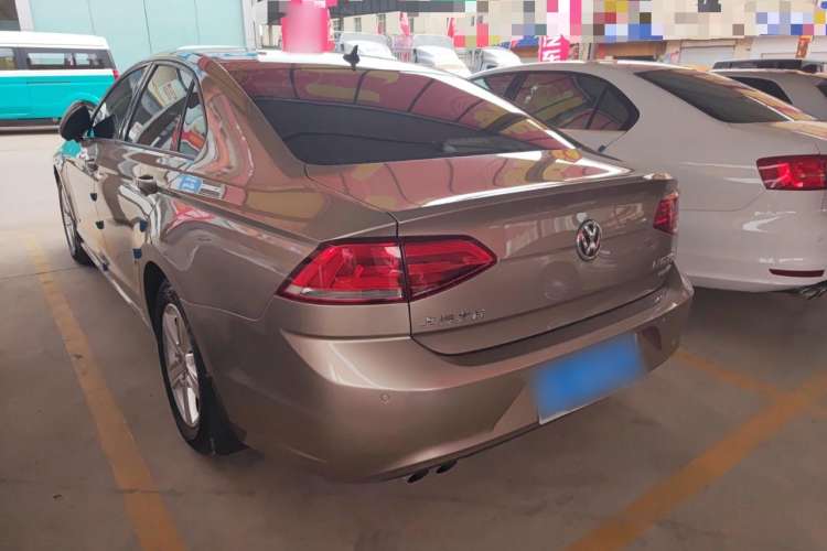 Used Volkswagen Lamando 2017 230TSI DSG Fashion Edition