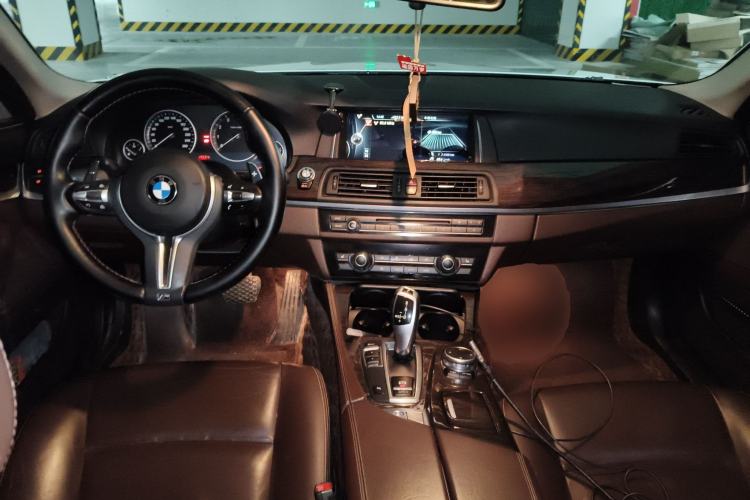 Used BMW 5 Series 2014 525Li Luxury Design Package