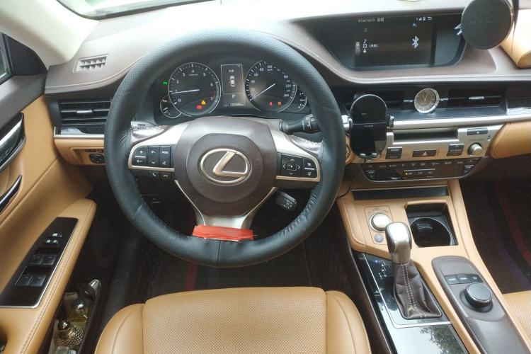 Used Lexus ES 2015 200 Elite Edition
