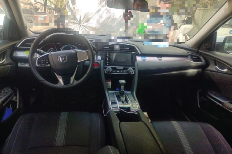 Used Honda Civic 2016 220TURBO CVT Luxury Edition Center Console