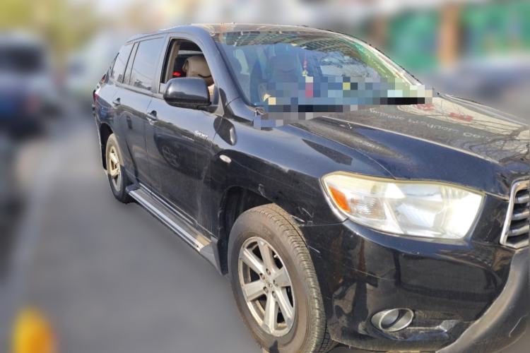 Used Toyota Highlander 2011 2.7L Two-Wheel Drive 5-Seater Elite Edition Front Right 45 Deg