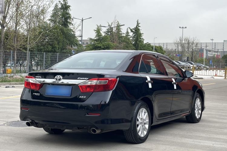 Used Toyota Camry 2013 2.5G Comfort Edition Exterior 5