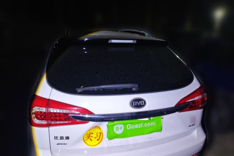 Used BYD Tang New Energy 2015 2.0T Four-Wheel-Drive Flagship Model