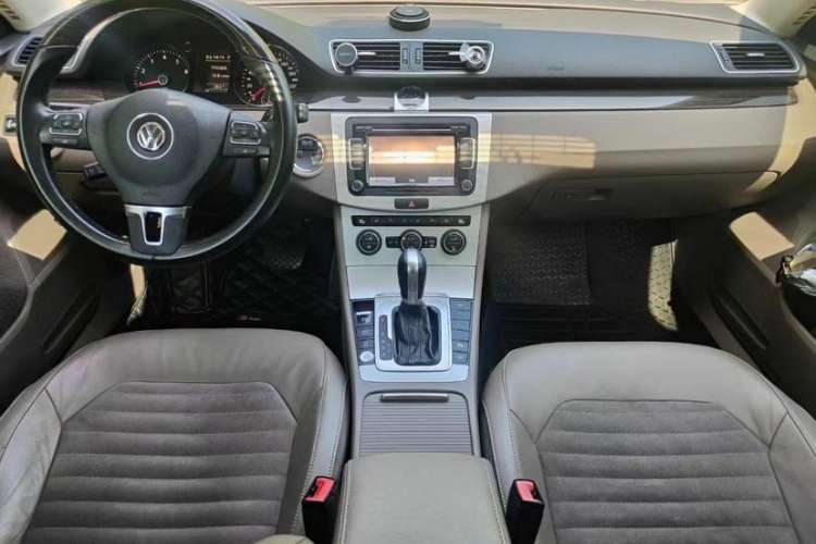 Used Volkswagen Magotan 2013 2.0 TSI Prestige Model