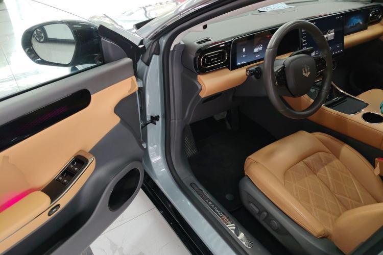 Used Leapmotor C01 2024 Pure Electric 525 Luxury Edition
